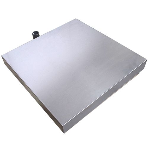 Plataforma industrial en acero inoxidable vista frontal AYCMetrología Medellín Colombia